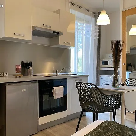 アパート Palais Des Sources