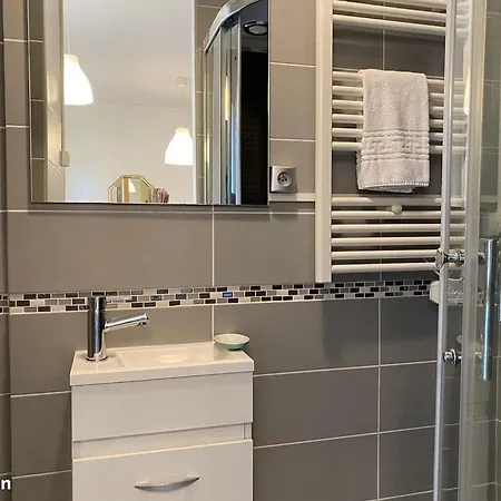 Palais Des Sources アパート